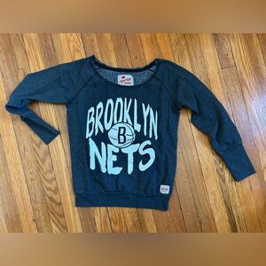 Juniors Sportiqe Brooklyn Nets cutoff crewneck
